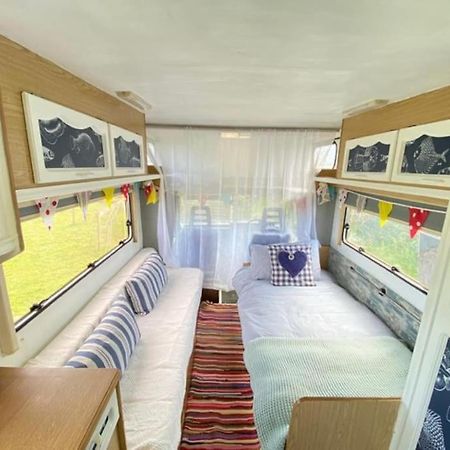 Lily Cosy Campervan With Sea Views & Amazing Sunrises St Ives Kültér fotó