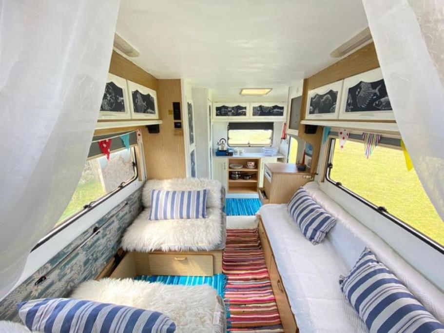 Lily Cosy Campervan With Sea Views & Amazing Sunrises St Ives Kültér fotó